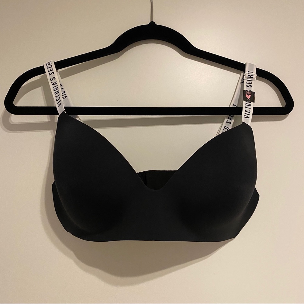 Victoria’s Secret Bra Black with Logo Straps